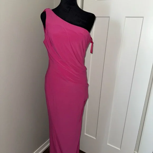 New MAC DUGGAL Elegant Pink One-Shoulder
Dress GOWN 26512 6 - Picture 7 of 8